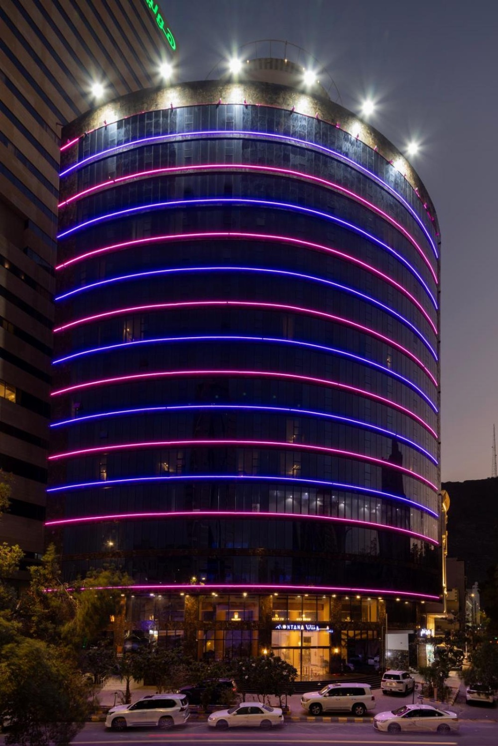 Montana Al Azizia Hotel